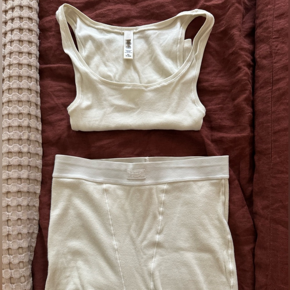 Skims boxer & tank set